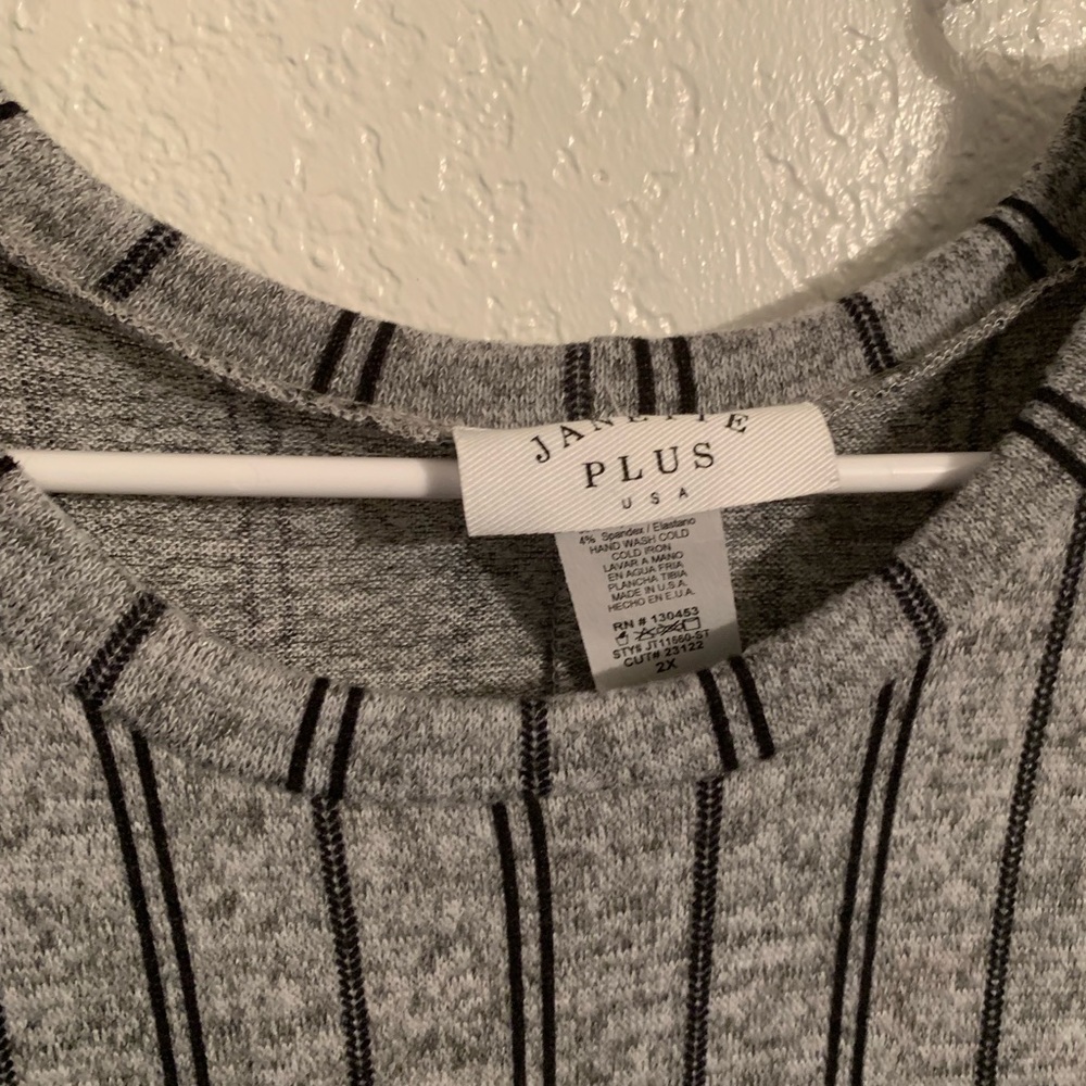 Long sleeve sweater